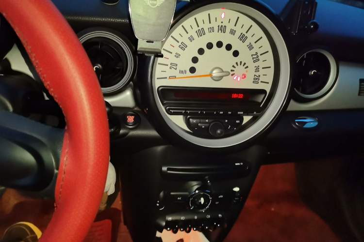 Used MINI 2013 1.6L ONE Limited Edition First Version
