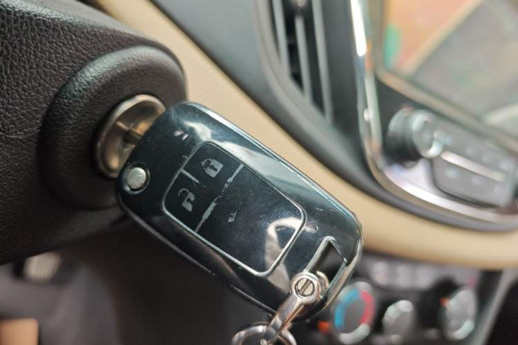 Used Chevrolet Monza 2022 320 Automatic Enjoyment Sunroof Version