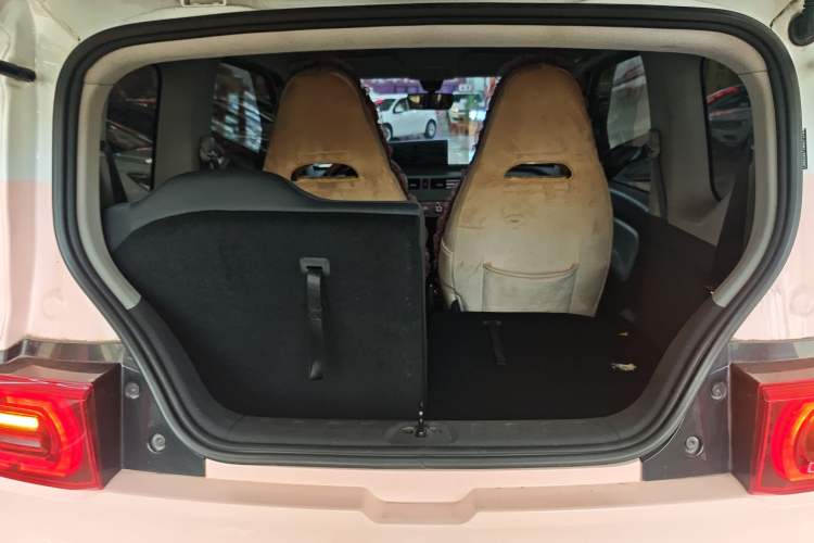 Used Wuling Hongguang MINIEV 2021 Macaron Premium Model – Lithium Iron Phosphate