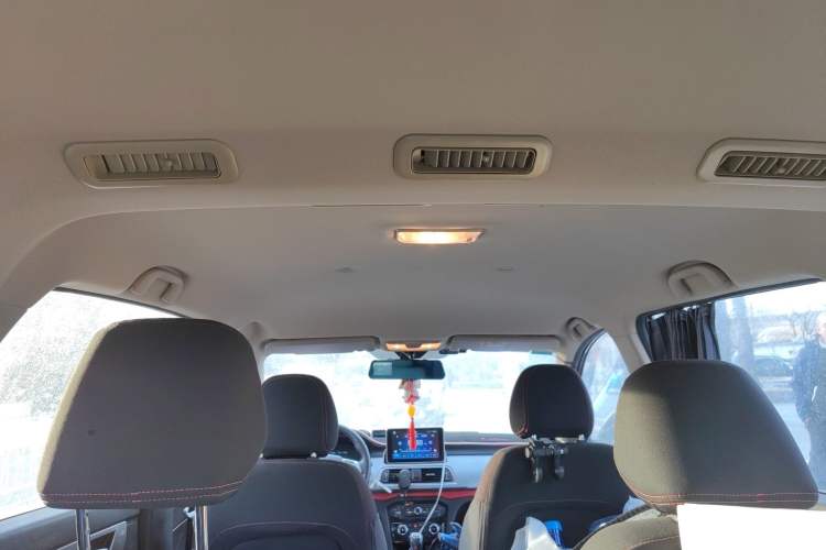 Used BAIC Weiwang M50F 2017 1.5L Standard Model
