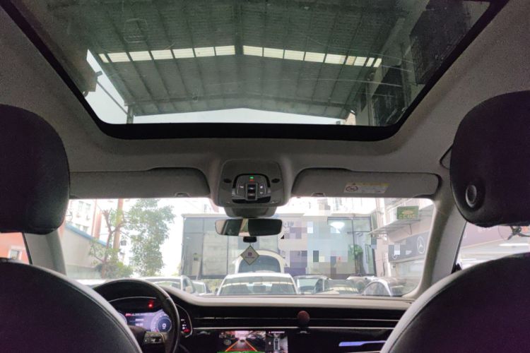 Used Audi Q8 2019 55 TFSI Luxury Dynamic Model
