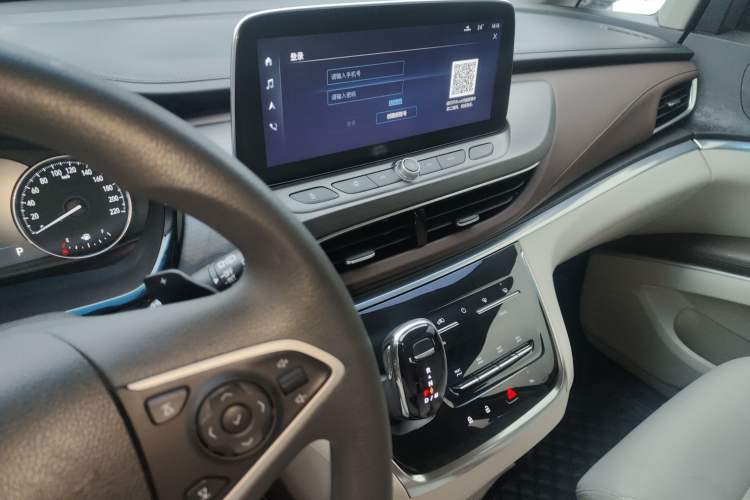 Used Buick GL8 2023 Land Executive Class Smart Enjoyment Model