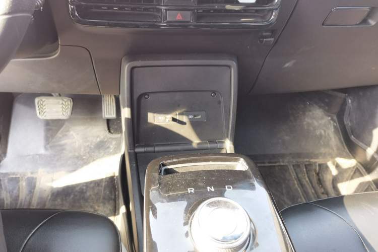 Used Geometry E Firefly 2022 401 km Linglong Tiger 4 Seats
