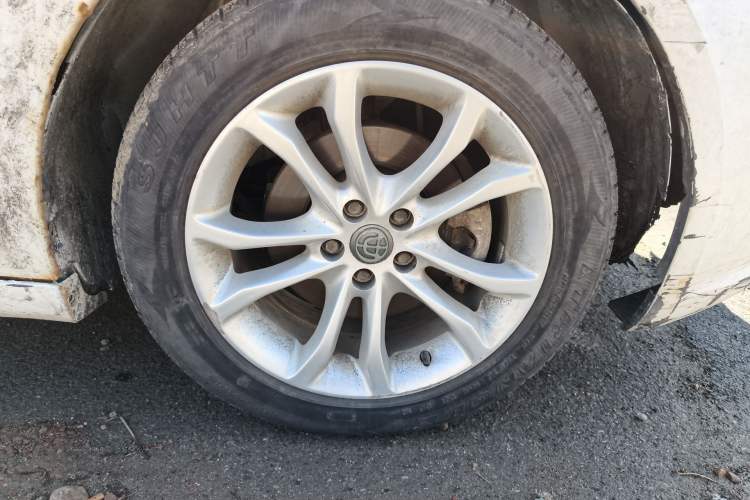 Used Brilliance H530 2011 1.6L Automatic Luxury Version
