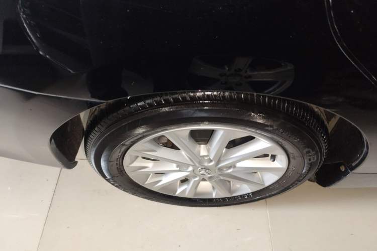 Used Toyota Camry 2015 2.0G Premier Edition