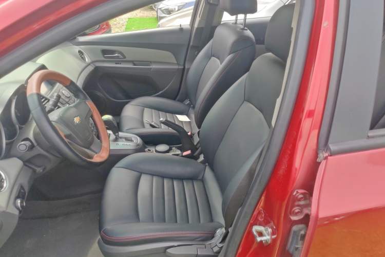 Used Chevrolet Cruze 2013 1.6L SL Grand Edition Automatic Left Front Seat