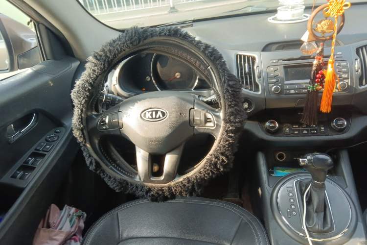 Used Kia Sportage R 2014 2.0L Automatic Two-Wheel Drive DLX