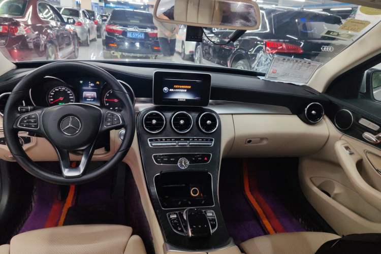 Used Mercedes-Benz C-Class 2015 C 200 L Sport Edition