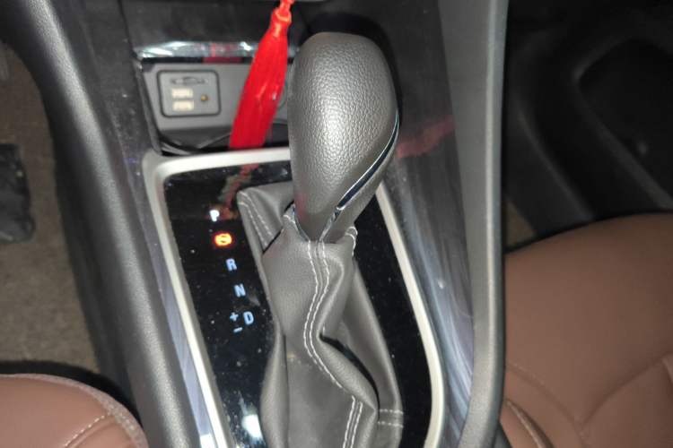 Used Buick GL6 2019 18T 6-Seater Connected Luxury Version China VI Standard
