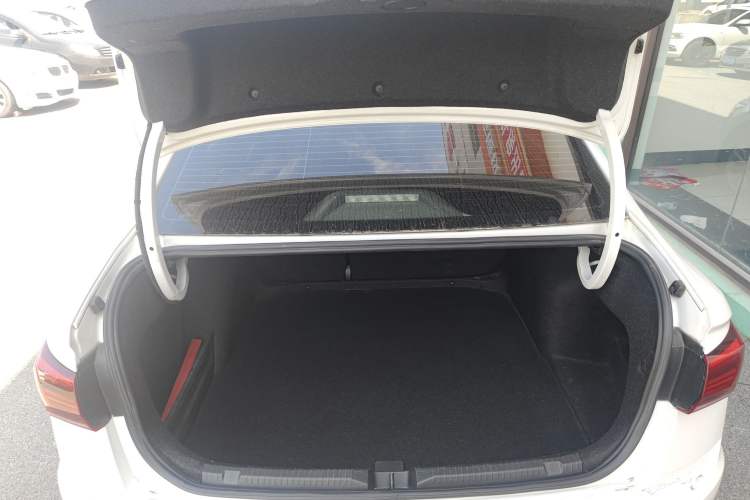 Used Volkswagen Bora 2020 1.5L Automatic Comfort Model Trunk