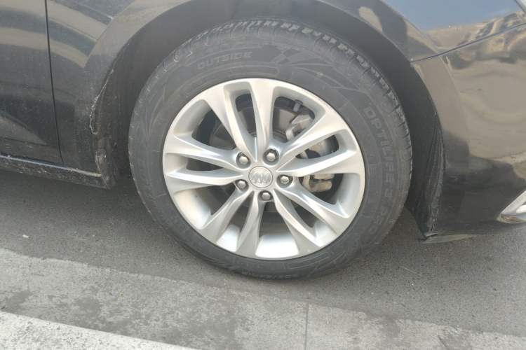 Used Buick Verano 2017 Sedan 20T Dual-Clutch Leading Model
