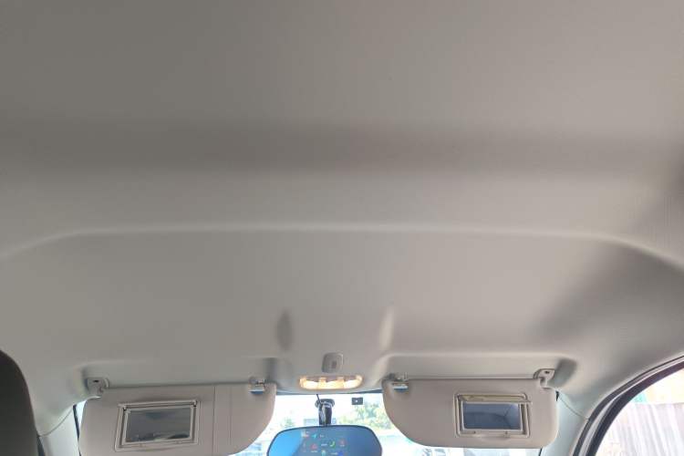 Used Citroen C3-XR 2015 1.6L Manual Pioneer Model Headliner