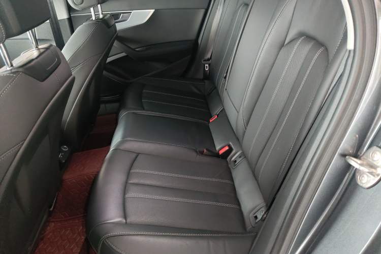 Used Audi A4L 2022 40 TFSI Fashion Dynamic Model Left Rear Seat