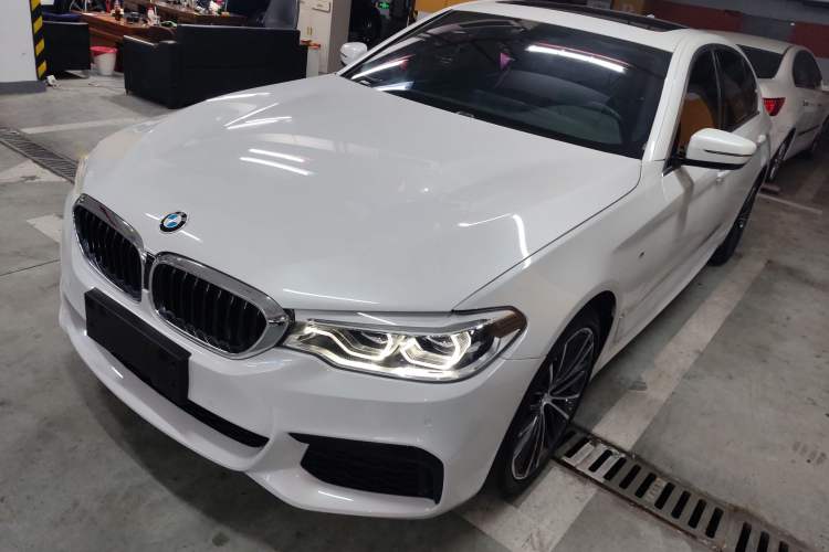 Used BMW 5 Series 2020 530Li Leading Model M Sport Package