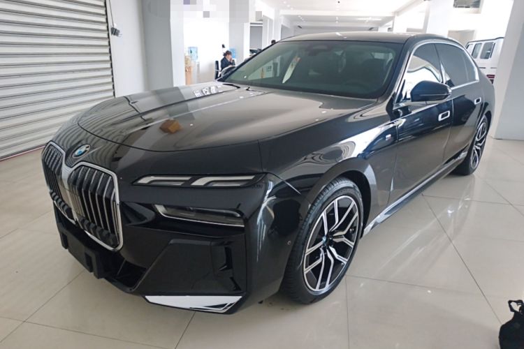 Used BMW 7 Series 2023 735Li M Sport Package