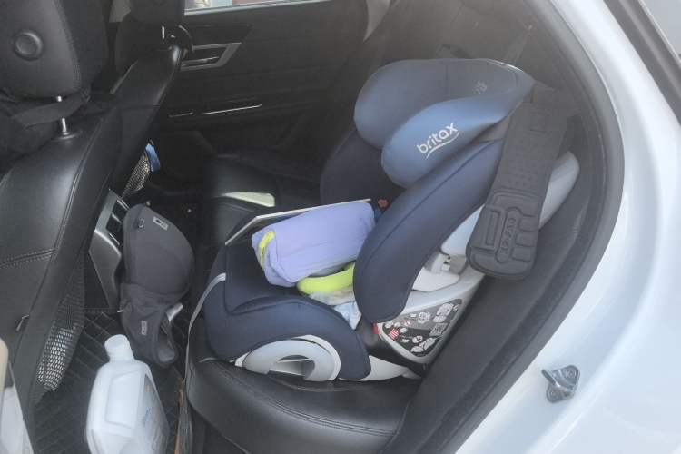 Used Jaguar XF 2016 XF 2.0T Two-Wheel-Drive Luxury Edition