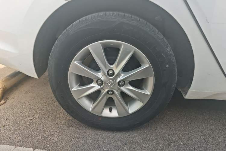 Used Hyundai Verna (older generation) 2017 1.4L Manual Refreshed Version China VI Standard Exterior 5