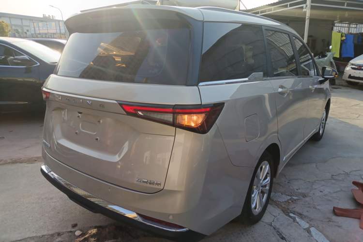 Used Wuling Jiachen 2022 1.5L Manual Comfort Edition