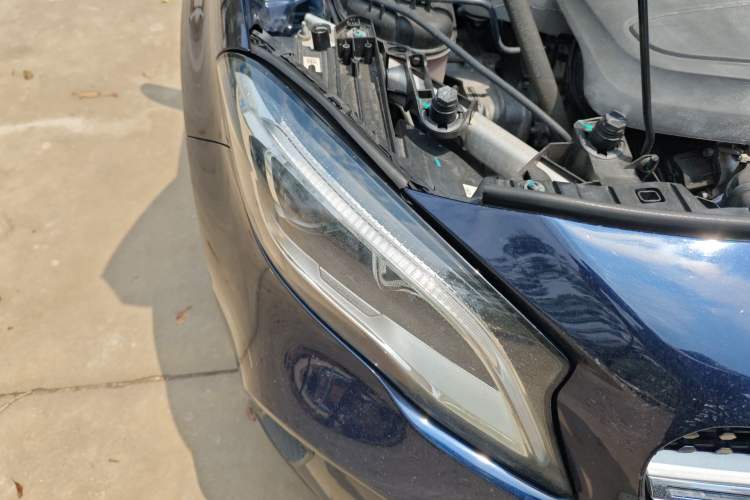 Used Mercedes-Benz GLA 2018 GLA 200 Fashion Model Right Front Headlight