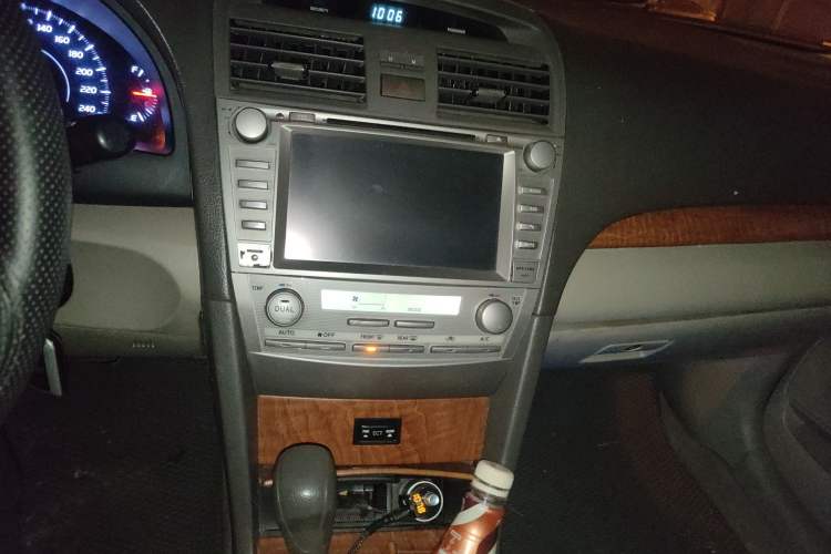 Used Toyota Camry 2012 200E Classic Elite Edition Audio And AC Panel