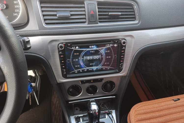 Used Volkswagen Lavida 2013 Restyled Classic 1.6L Automatic Comfort Edition
