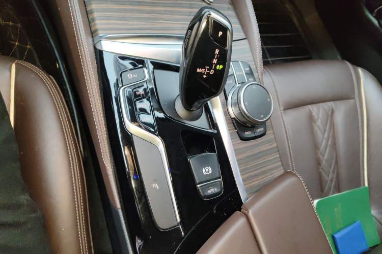 Used BMW 5 Series 2018 Revised Version 530Li Leading Edition Luxury Package
