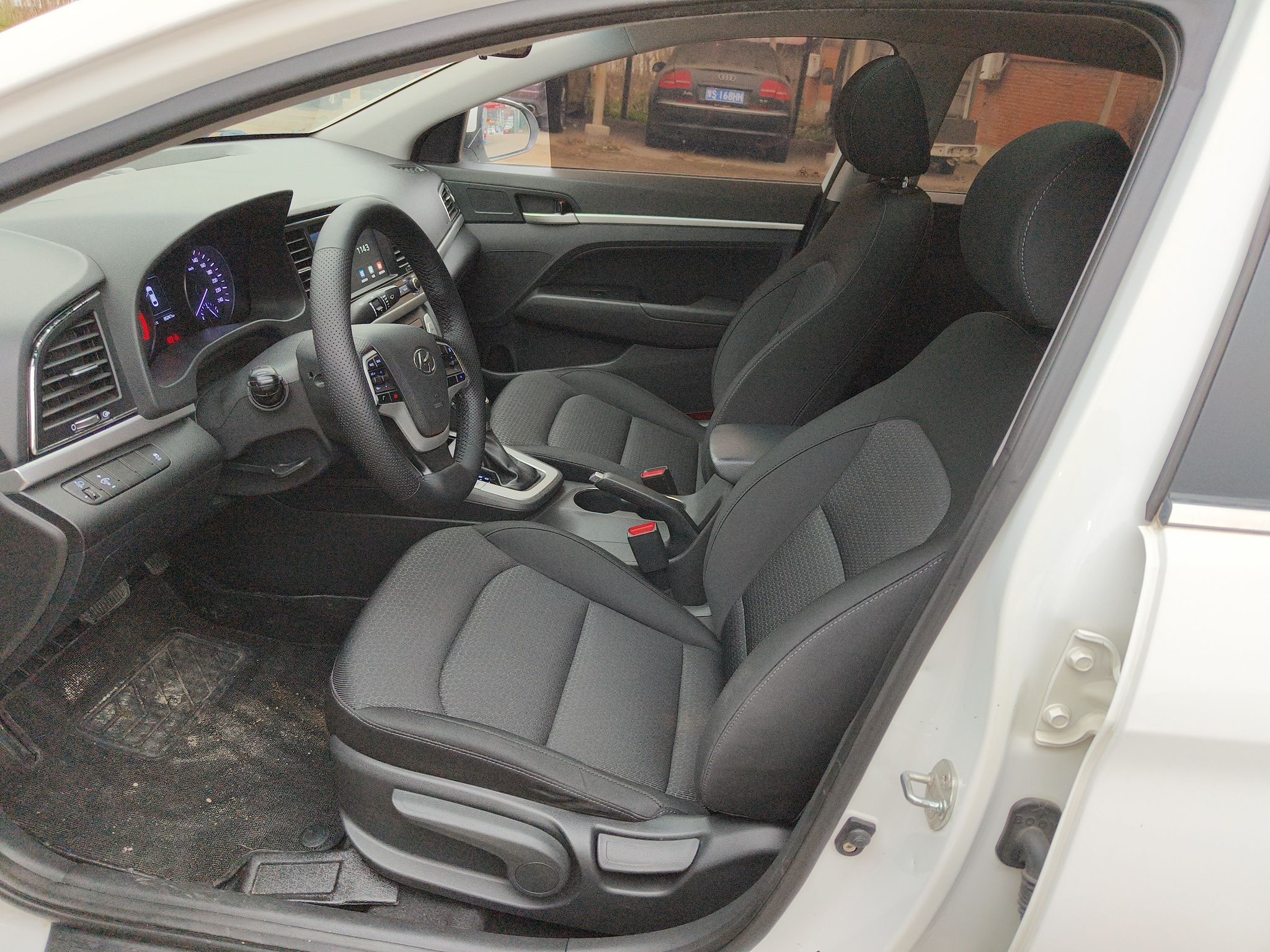 Avant de la voiture