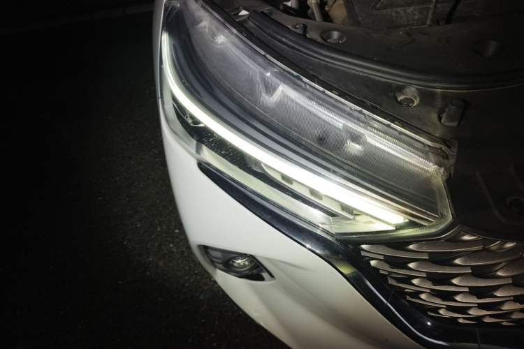 Used Haval M6 2021 PLUS 1.5T DCT Luxury Smart Connectivity Model