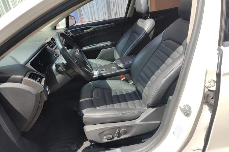 Used Ford Mondeo 2017 EcoBoost 200 Stylish Model