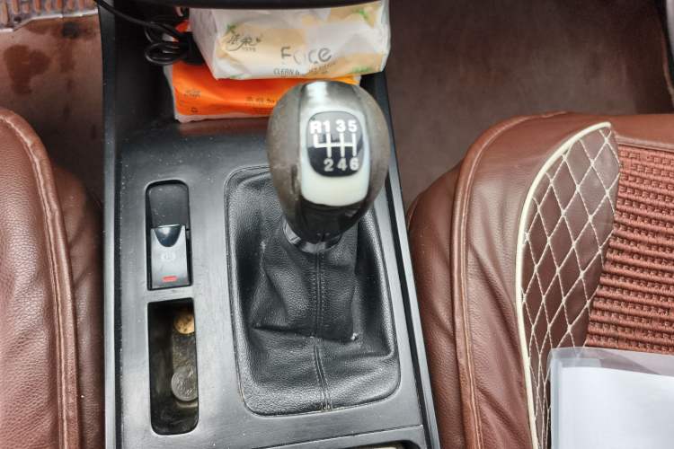 Used Bestune X80 2015 2.0L Manual Comfort 2nd Anniversary Edition