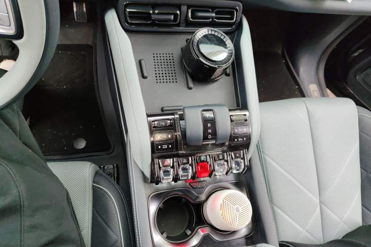 Used Formula Leopard Leopard 5 2023 Explore Edition