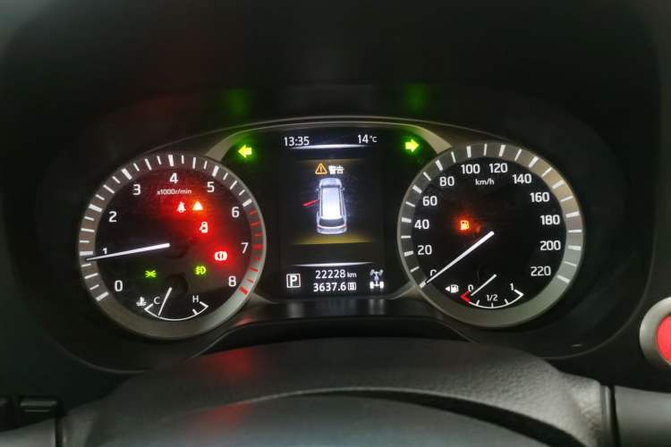 Used Nissan Terra 2020 2.5L XL Upper 4WD Automatic Four-Wheel Drive Luxury Edition Instrument Cluster