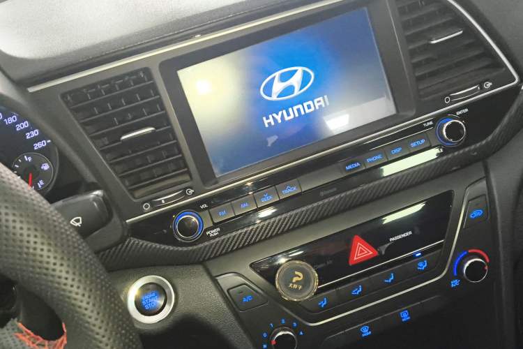 Used Hyundai Elantra (6th Generation / Lingdong) 2018 1.4T Dual-Clutch Xuan Dong · Dynamic Edition