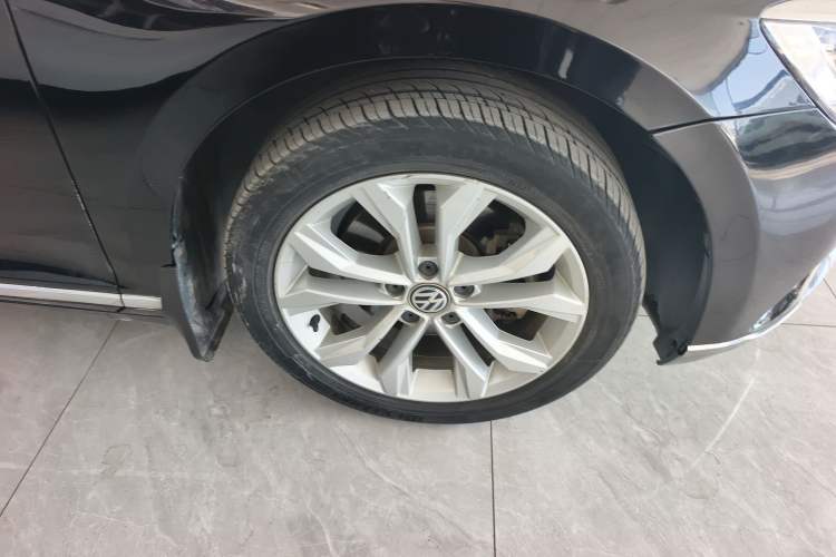 Used Volkswagen Magotan 2018 380TSI DSG Luxury Model
