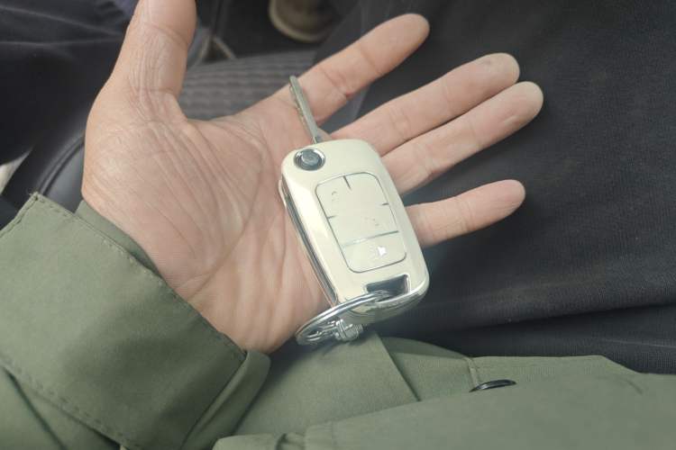 Used Buick Regal 2015 1.6T Leading Technology Model Vehicle Key