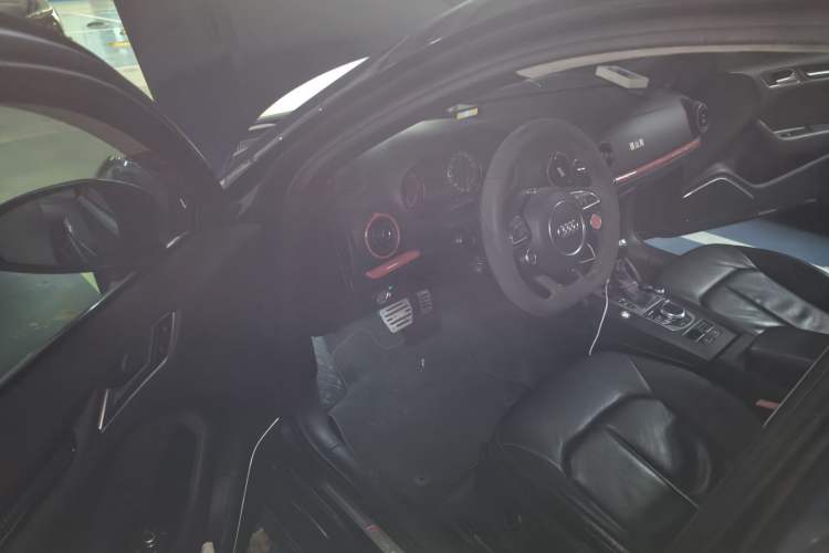 Used Audi A3 2015 Limousine 45 TFSI S line Luxury Model
