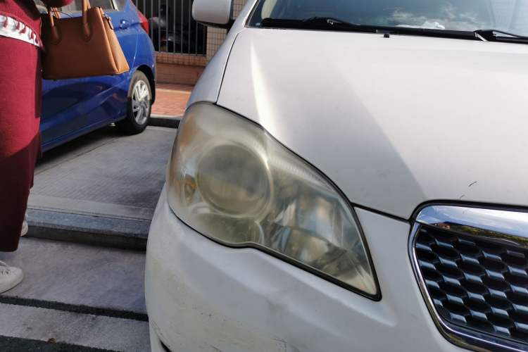 Used Toyota Corolla EX 2011 1.6L Automatic Luxury Edition