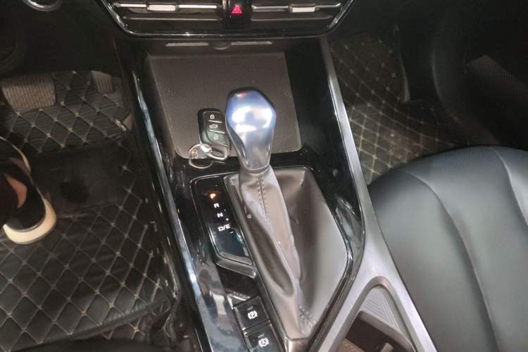 Used Roewe i5 2021 1.5L CVT Starry Edition