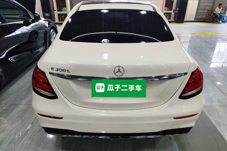 Used Mercedes-Benz E-Class 2017 E 300 L Sporty and Stylish Model