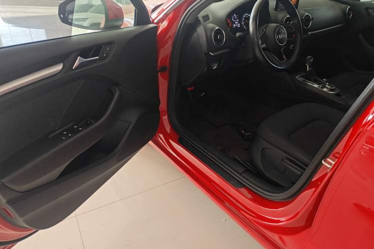 Used Audi A3 2019 Sportback 35 TFSI Ambition China V
