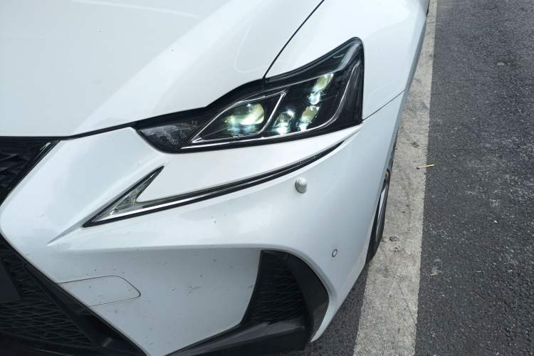 Used Lexus IS 2017 300 F SPORT Edition Left Front Headlight