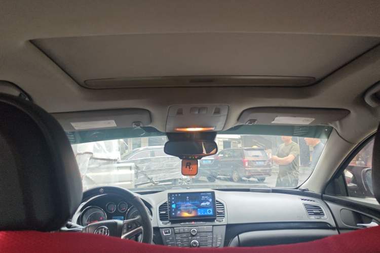 Used Buick Regal 2012 GS 2.0T Super Sport Edition Headliner