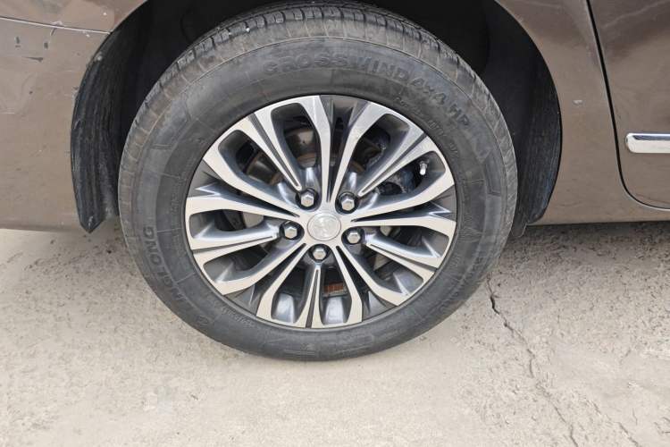 Used Buick GL8 2021 Land Cruiser Executive 652T Premium Model