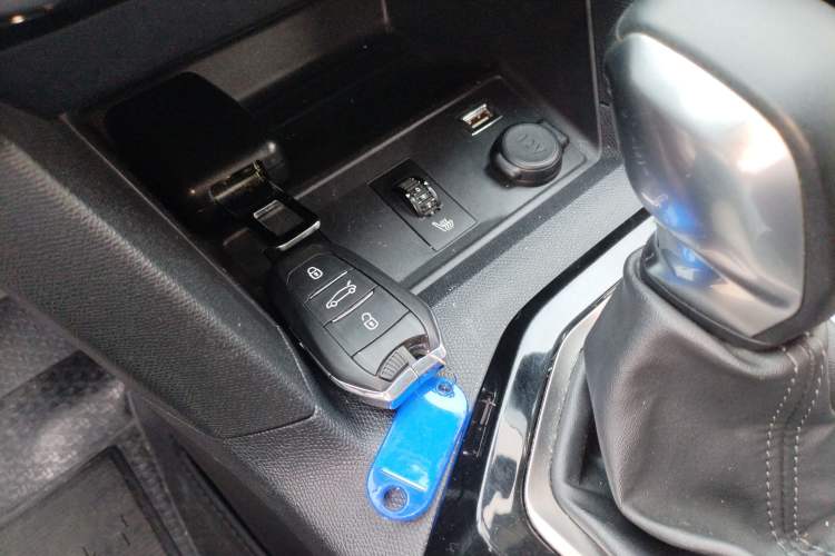 Used Peugeot 408 2022 1.6T Dream Edition Interior 1