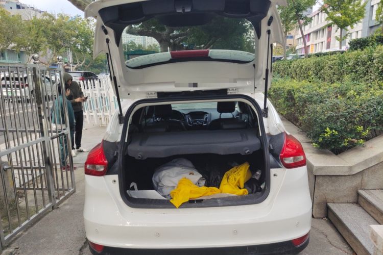 Used Ford Focus 2015 Hatchback EcoBoost 125 Automatic Supreme Style Edition