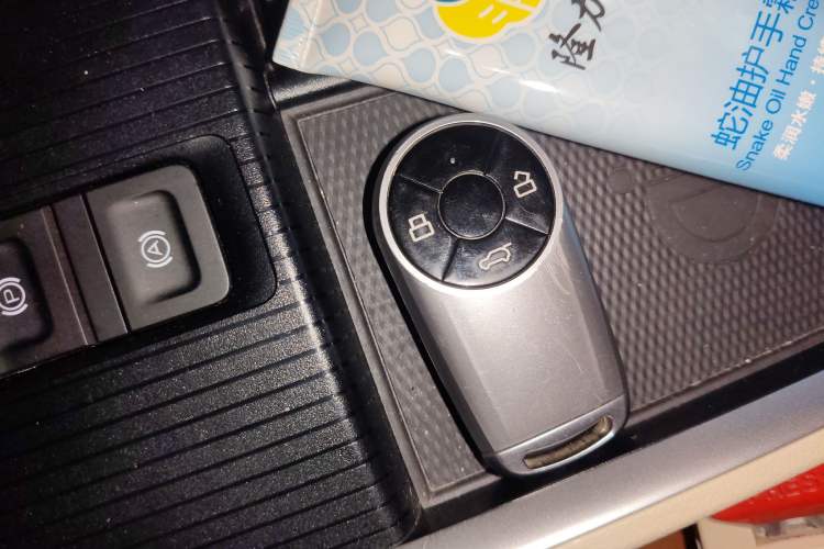 Used ORA Good Cat 2021 400km Standard Range Athena Edition Lithium Iron Phosphate
