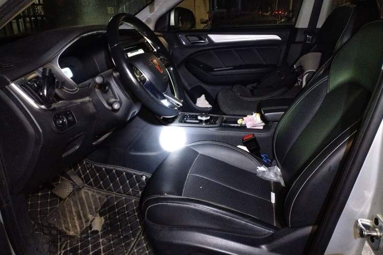 Used Roewe RX5 New Energy 2017 ERX5 EV400 Electric Internet Luxury Edition
