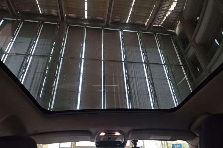 Used Volvo V40 2017 T3 Zhiyi Edition Headliner