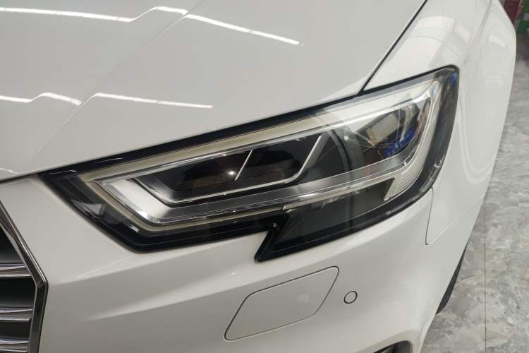 Used Audi A3 2020 Limousine 35 TFSI Fashion Edition China VI Emission Standard