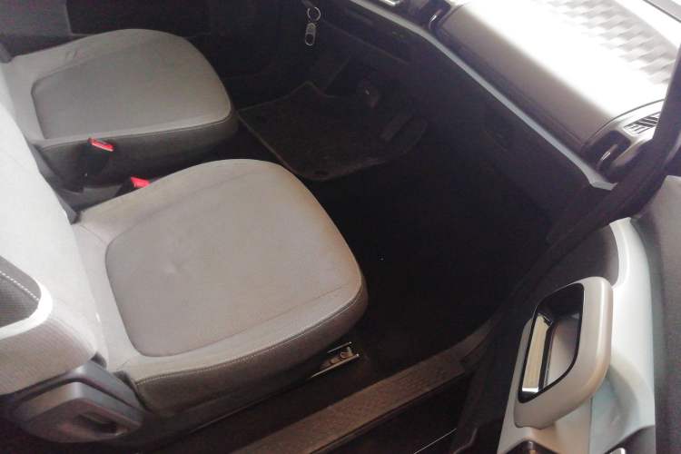 Used Baojun E300 2020 Plus Interstellar Smart Edition
